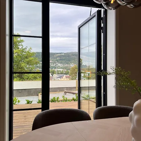 Høyegaarden * Bergen